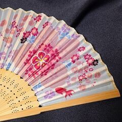2️⃣金魚柄🪭レディース扇子♻️ほぼ未使用保管品の画像