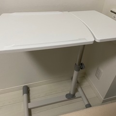 【美品】小型パソコンデスクの画像
