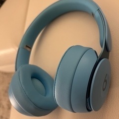 【美品】beats Solo Pro ワイヤレスヘッドフォンの画像