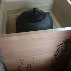 ★茶道・華道　お稽古道具をお譲りします★唐銅鬼面風炉釜の画像