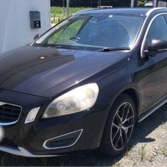 ご成約　ボルボ　V60 ドライブｅ