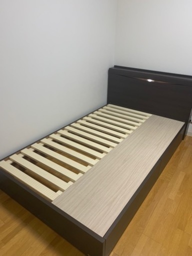 【中古】FRANCEBED ベットフレーム　棚付き