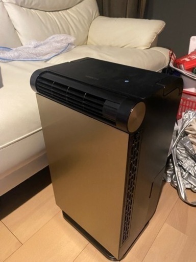 スポットエアコン　2022年製
