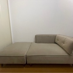 【LOWYA】2人掛けローソファベージュの画像
