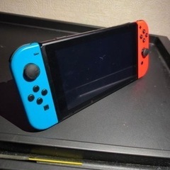 NITENDO SWITCH 