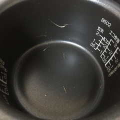 2017年製 象印マイコン炊飯ジャー「NL-BT05」3合炊きの画像