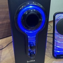 【ブルーLED】2.1チャンネルスピーカーシステムの画像
