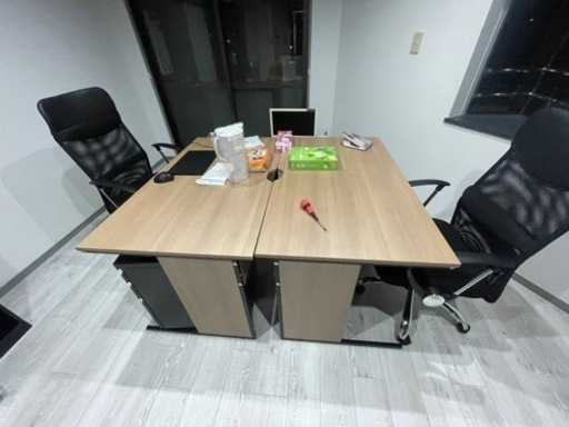 デスク＋イス2セット