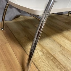 【配送相談🆗‼️】ガラステーブルの画像