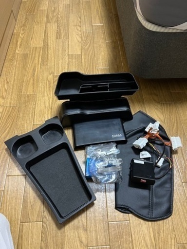 30プリウス内装小物＆オートドアロック他…