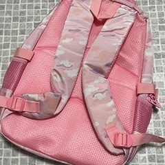 ✨子供リュック✨迷彩 バックパック リュックサック 女の子 多機能 軽量の画像