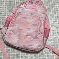 ✨子供リュック✨迷彩 バックパック リュックサック 女の子 多機...