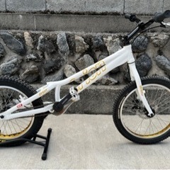 「引き取り限定」ORION オリオン 
トライアル自転車 スタンド付き