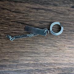 イヤーカフ　メンズ