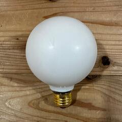 TOKI トキ ホワイトボール 電球 照明 ライト 110V 10W 15個 5箱セット の画像