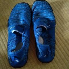 マリンシューズ