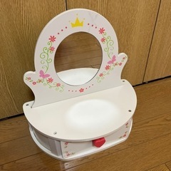 間も無く処分します　ドレッサー