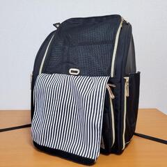 猫・犬用キャリーバッグ【リュックサック型】の画像