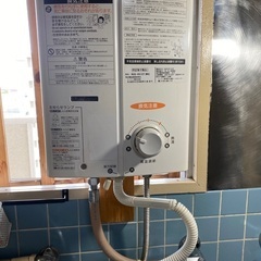 都市ガス風呂釜ホールインワン。ガス給湯器の画像