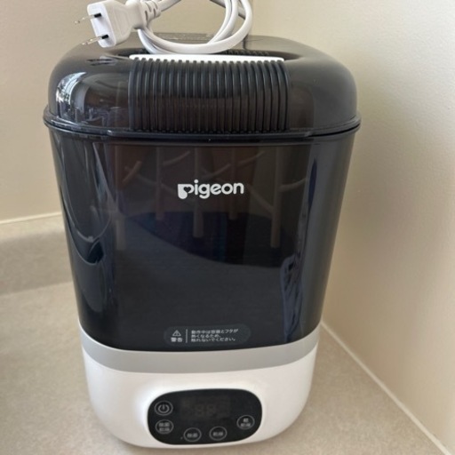 Pigeon Pochitto 哺乳瓶スチーム除菌・乾燥機