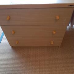 お話し中、お話し中、押し入れダンス、木製、三段引き出し、の画像