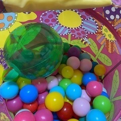 ボールと入れ物