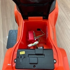 ジープ　車おもちゃの画像