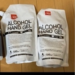 ★新品★ スリーコインズ　アルコールハンドジェル2点セットの画像