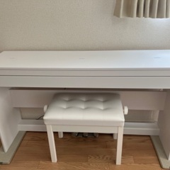電子ピアノの画像