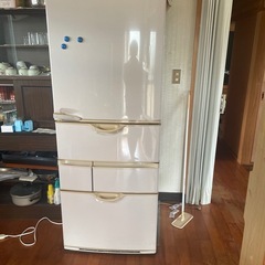 冷蔵庫無料　
引き取り希望