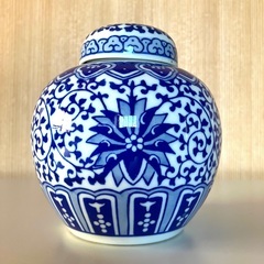 茶道具　染付『花唐草文』茶入 （蓋付き）　小物入れ