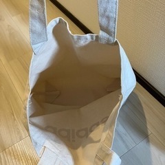 【決まりました】adidas トートバッグ  大きめの画像