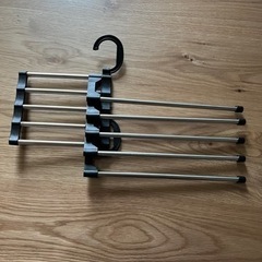 新品、未使用★ズボンハンガー 5段★の画像