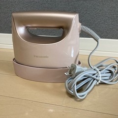 パナソニック　衣類スチーマー