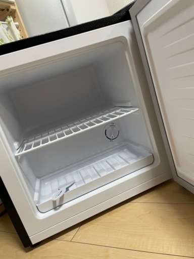 小型冷凍庫（冷蔵庫）　31L