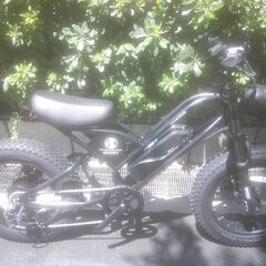 新車　電動　税別￥158.000-　CYCOO GHOST 　20インチ　ファットバイク　マットブラック　道路交通法に適合電動自転車　の画像