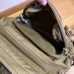 ミリタリー　リュックの画像
