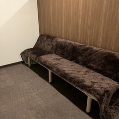 無料　お譲り　レア　業務用大型ソファ