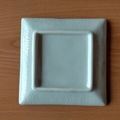 四角い小皿4枚セット　新品　未使用の画像