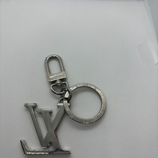 ルイヴィトン　キーホルダー　メンズ　ポルトクレ　インレイ　LV