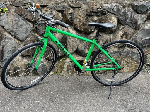 ●値下げしました●クロスバイクTREK FX2（2017年式：定価59,000円＋α）