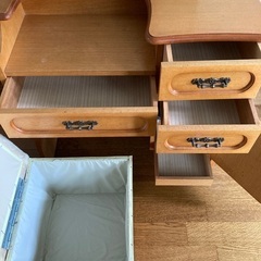 ドレッサー　ナラ材の画像