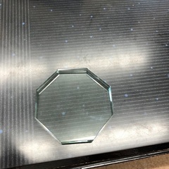 八角形 ガラス　96枚（プラス２枚） の画像