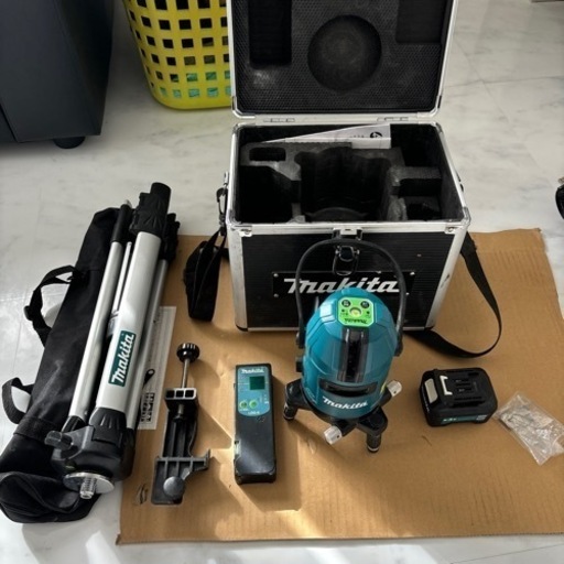 マキタグリーンレーザーSK10GDさげふり　ろく