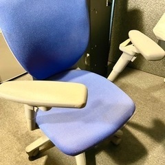 コクヨ ジオナードチェア JOIFA606 （引取り限定）の画像