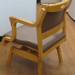 ♪Care RAC-111 ひじ付回転チェア 低い回転椅子 介護用家具 座面35cm♪の画像