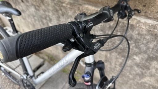自転車 トレック　
クロスバイク