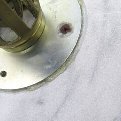 北海道 千歳市/恵庭市 近郊配送 大理石 サイドテーブル 丸型 店頭でのお受渡し大歓迎の画像