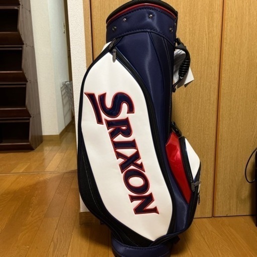 新品
SRIXON ゴルフバック