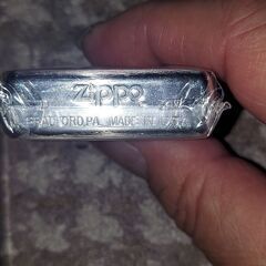 ラッキーストライク、ジッポーライター❗Zippo❗未使用❗喫煙タバコLUCKY STRIKE❗Millenniumの画像